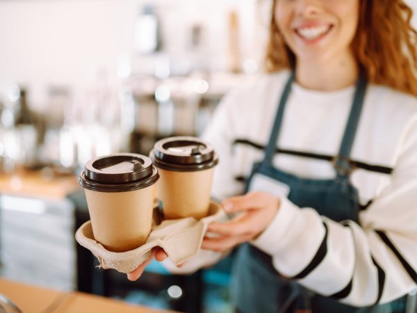 Takeaway coffee cups, pastry boxes, and accessories for cafés and coffee shops